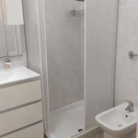 Appartement Aurora 1 *